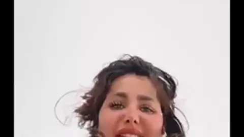 باربي نجد خليجية تتعرى وتستعرض جسمها فيديو 30 دقيقة