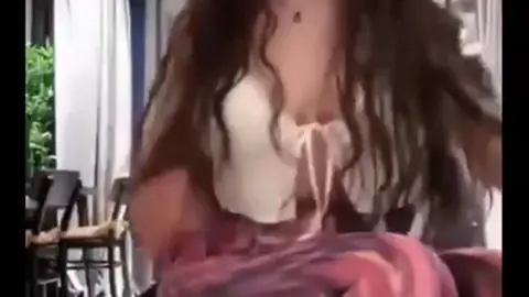 سكس انجي خوري ثيابها الشفافة تعرض كسها الأبيض من تحتهم