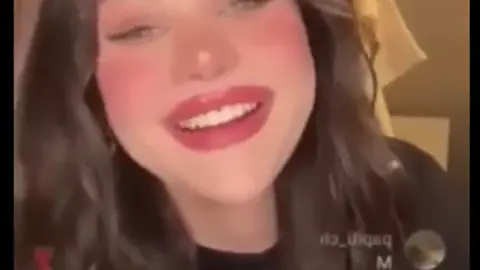 لايف سكس أية خلف بدكن حط بكسي أصابيعي ولا زب اصطناعي