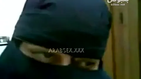 مصرية منقبة ممحونه – سكس مصري
