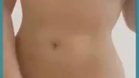 شيرازية العربية السيكسي تلعب بكسها وبزازها المثيرة