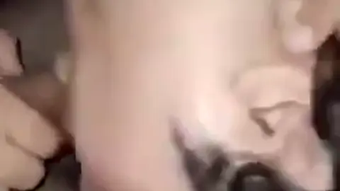 البنت شرقانة و هايجة خاص عايزة لبنه عشان ترتاح