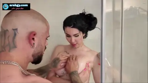 سكس عراقي ميرا نوري تستحم مع ابن زوجها بعدها يسخن عليها وياخدها ينيكها