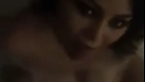 أقوى مقطع جنس عربي حصري مع فتاة جميلة وأوضاع جماع ساخنة - في لقاء ناري بين أحلى عاشقين